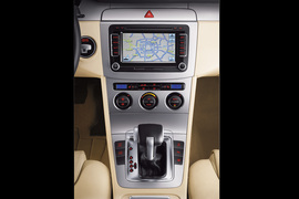 2011款一汽大众迈腾