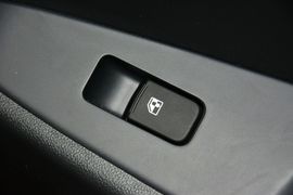 2015款长安逸动XT