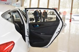 2015款长安逸动XT