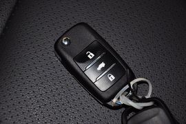 2015款长安逸动XT