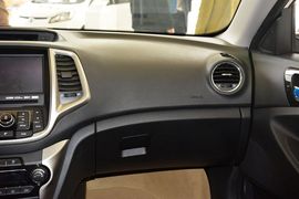 2015款长安逸动XT