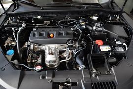 2016款本田雅阁2.0L