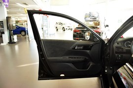 2016款本田雅阁2.0L