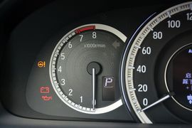 2016款本田雅阁2.0L