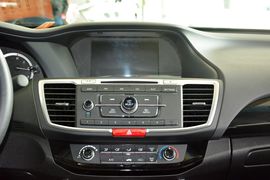 2016款本田雅阁2.0L