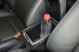 2016款本田凌派1.8L