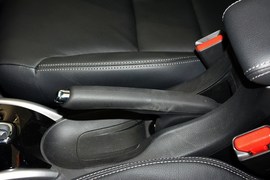 2016款本田凌派1.8L