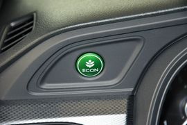 2016款本田凌派1.8L