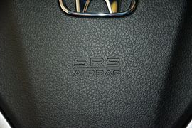 2016款本田凌派1.8L