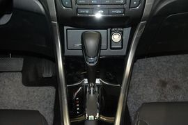 2016款本田凌派1.8L