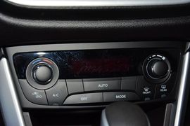 2015款铃木锋驭1.6L