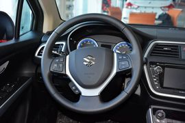 2015款铃木锋驭1.6L