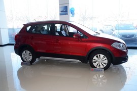 2015款铃木锋驭1.6L