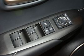 2016款雷克萨斯NX200