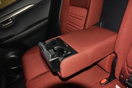 2016款雷克萨斯NX200