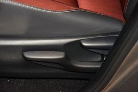 2016款雷克萨斯NX200