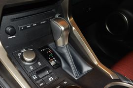 2016款雷克萨斯NX200