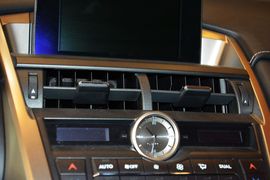 2016款雷克萨斯NX200