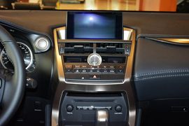 2016款雷克萨斯NX200