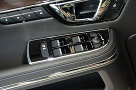 2016款捷豹XJL