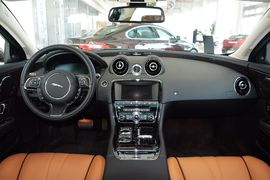 2016款捷豹XJL
