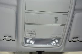 2016款大众途观300TSI自动两驱舒适版