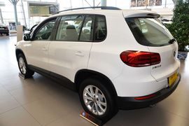 2016款大众途观300TSI自动两驱舒适版