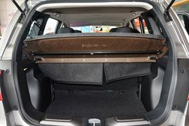 2013款日产骊威劲锐版1.6XL手动舒适型