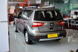 2013款日产骊威劲锐版1.6XL手动舒适型