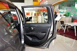 2013款日产骊威劲锐版1.6XL手动舒适型