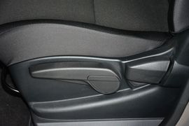 2013款日产骊威劲锐版1.6XL手动舒适型