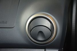 2013款日产骊威劲锐版1.6XL手动舒适型
