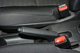 2013款日产骊威劲锐版1.6XL手动舒适型