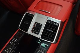 2016款保时捷Panamera