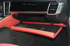 2016款保时捷Panamera