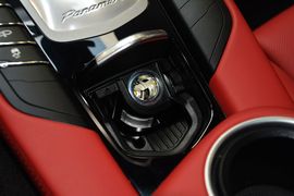 2016款保时捷Panamera
