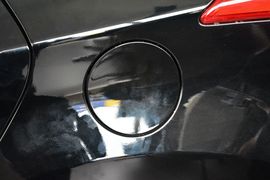 2015款现代朗动1.6L自动尊贵型
