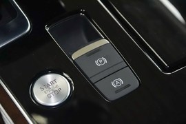 2016款奥迪A8L