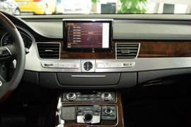 2016款奥迪A8L