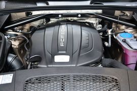 2016款保时捷Macan