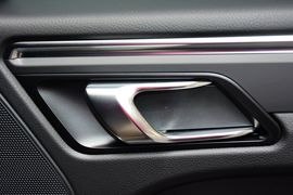 2016款保时捷Macan