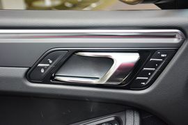 2016款保时捷Macan