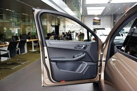 2016款保时捷Macan