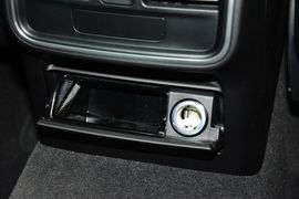 2016款保时捷Macan