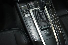 2016款保时捷Macan