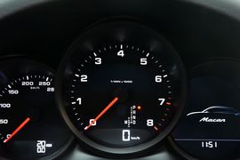 2016款保时捷Macan