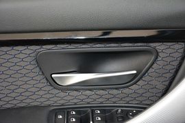 2016款宝马320i