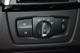2016款宝马320i