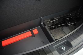 2015款现代全新胜达2.0T自动两驱智能型