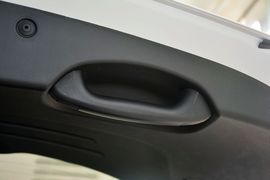 2015款现代全新胜达2.0T自动两驱智能型
